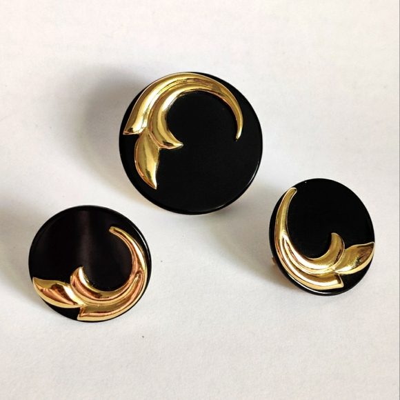 2/$50 Vintage Scarf/ Dress clip and matching earrings - Picture 6 of 12